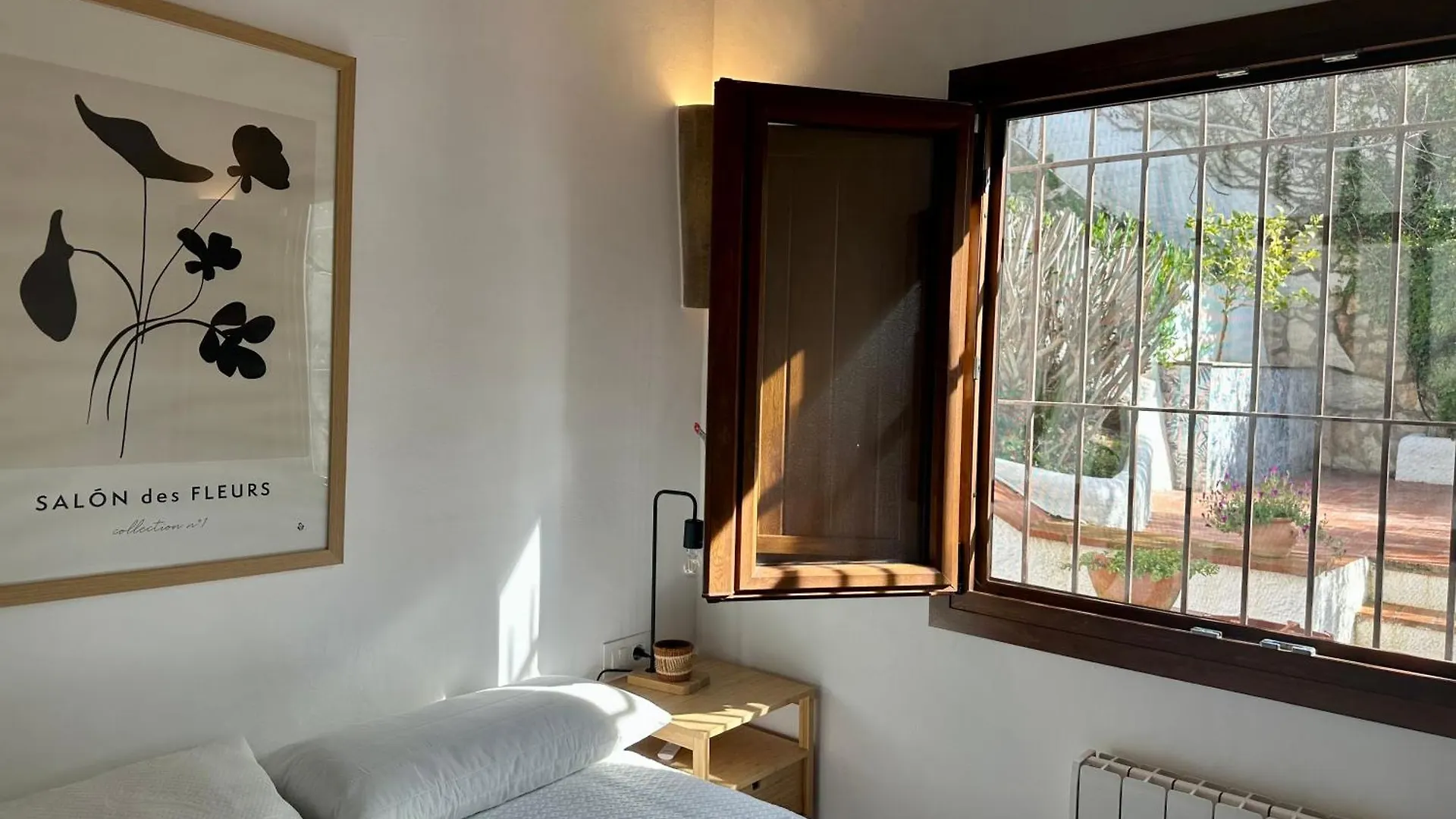 Casa de Férias Praga 2 - Encantadora Casa Con Piscina Y Vistas Al Bosque! Pals