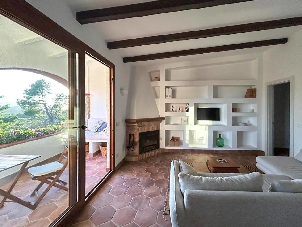 בית נופש פאלס Praga 2 - Encantadora Casa Con Piscina Y Vistas Al Bosque!